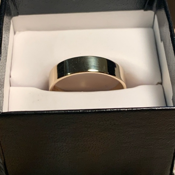 NEW 💗 5mm 14K Gold Band - Picture 2 of 12
